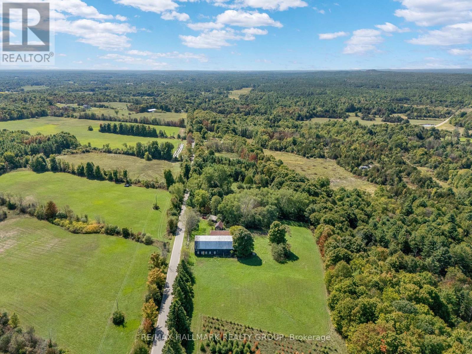 30 Ballycanoe Road, Front Of Yonge, Ontario  K0E 1R0 - Photo 41 - X12415312