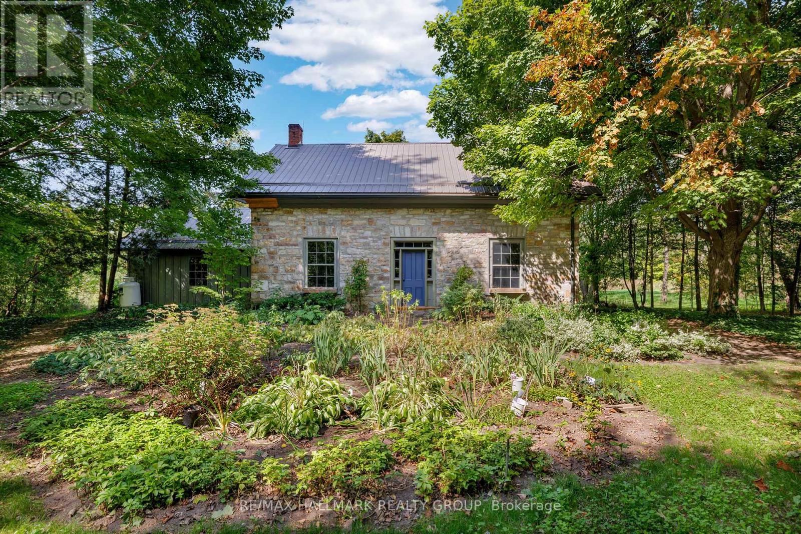 30 Ballycanoe Road, Front Of Yonge, Ontario  K0E 1R0 - Photo 45 - X12415312