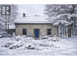 30 BALLYCANOE ROAD, Front of Yonge, Ontario