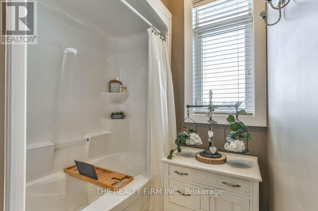 59 Freeman Lane, Central Elgin, Ontario  N5P 0E5 - Photo 34 - X12832256