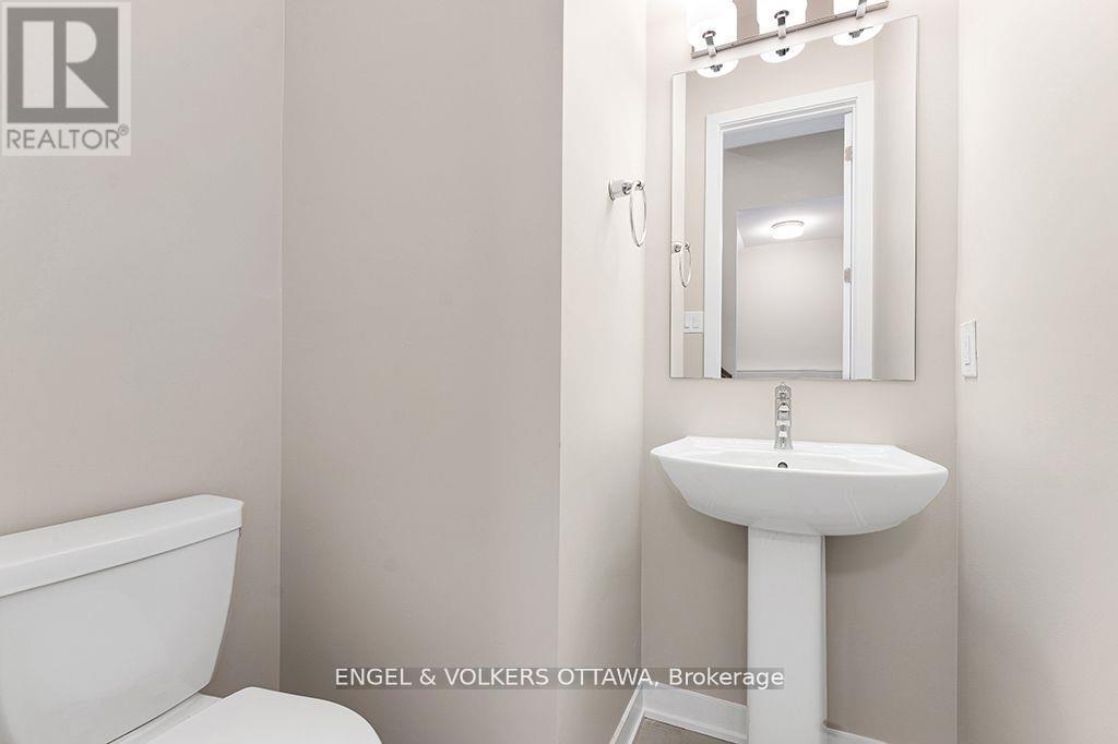 227 Speckled Alder Row, Ottawa, Ontario  K2J 7G6 - Photo 8 - X12832306