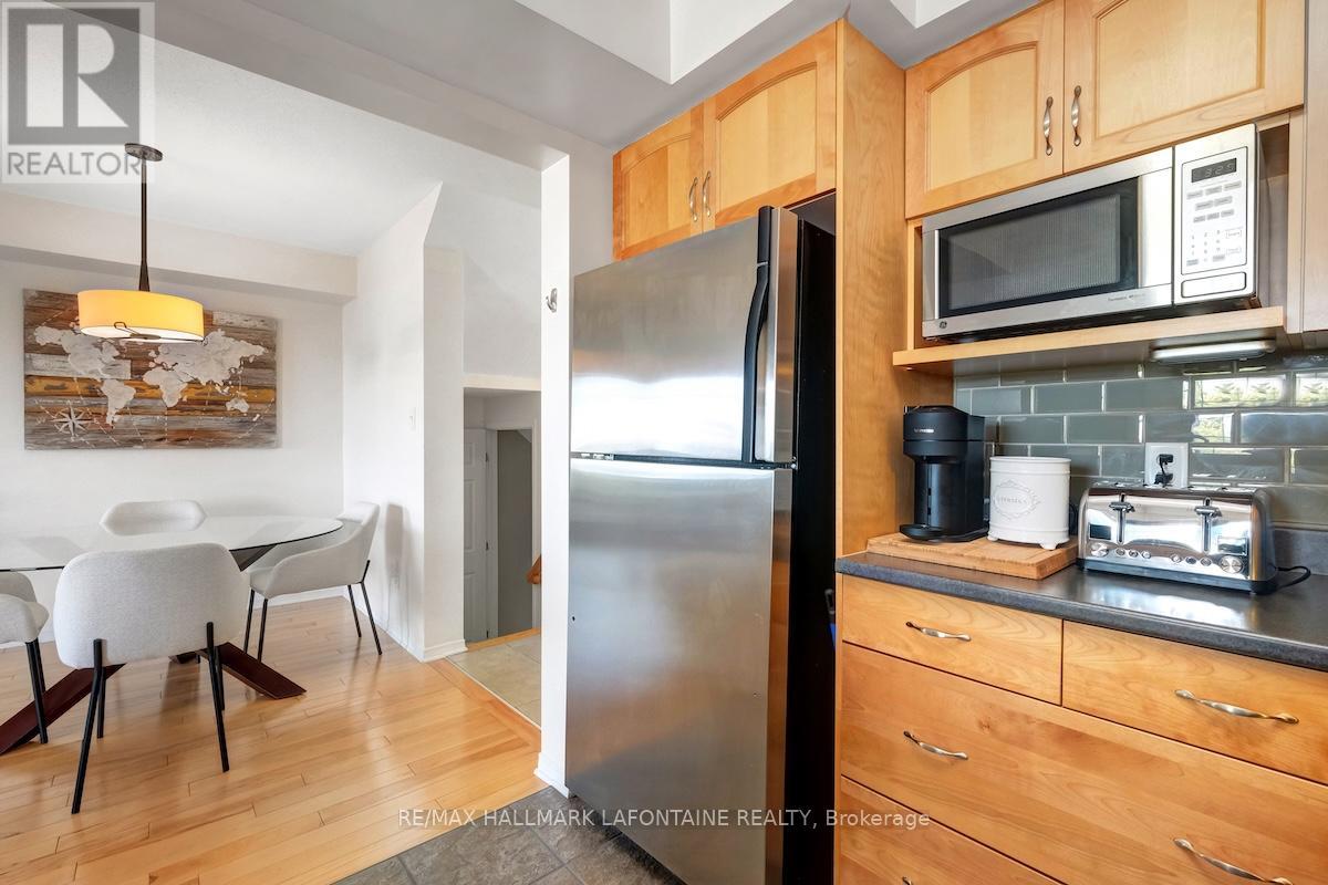 442 Wisteria Crescent, Ottawa, Ontario  K1V 0P1 - Photo 18 - X12832316