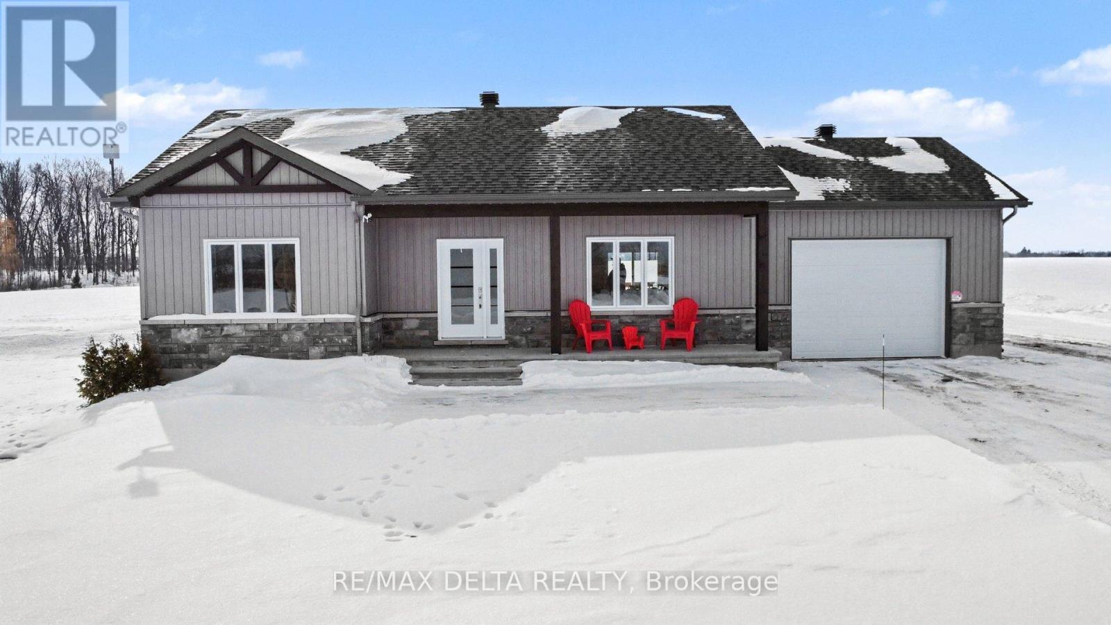 121 County Rd 19 Road, Alfred And Plantagenet, Ontario  K0A 3K0 - Photo 1 - X12832350