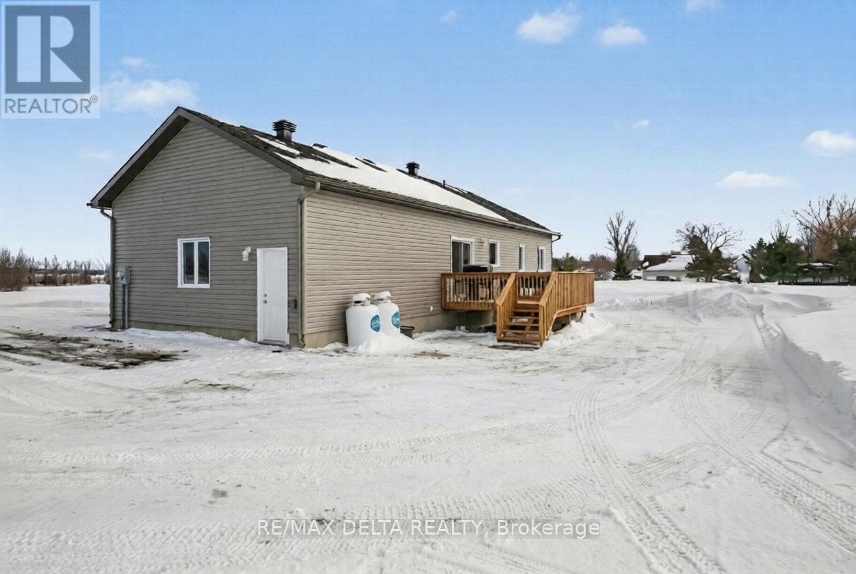 121 County Rd 19 Road, Alfred And Plantagenet, Ontario  K0A 3K0 - Photo 35 - X12832350