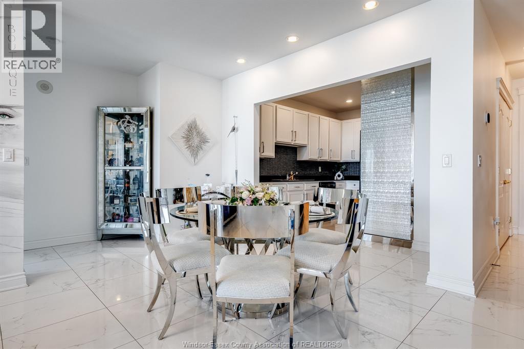 5055 Riverside Drive East Unit# 703, Windsor, Ontario  N8Y 5A6 - Photo 3 - 26004202