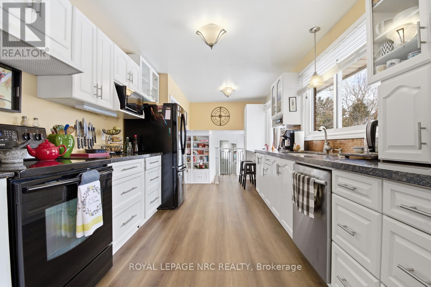 5210 Timothy Crescent, Niagara Falls, Ontario  L2E 5G3 - Photo 11 - X12832288