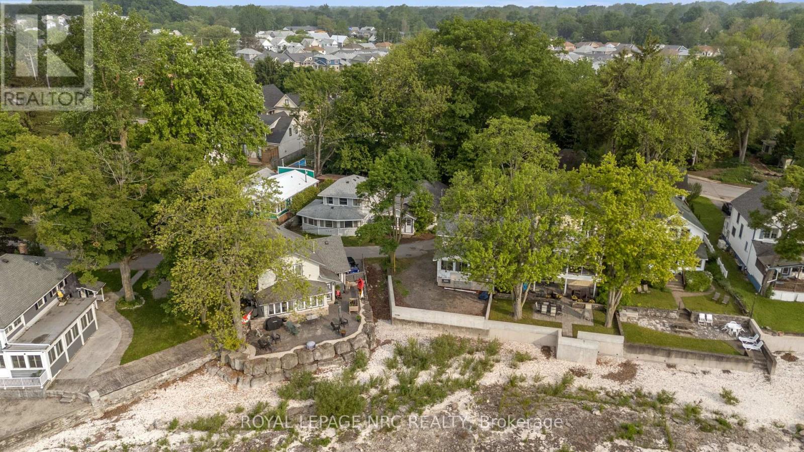 3786 Terrace Lane S, Fort Erie, Ontario  L0S 1B0 - Photo 1 - X12832328