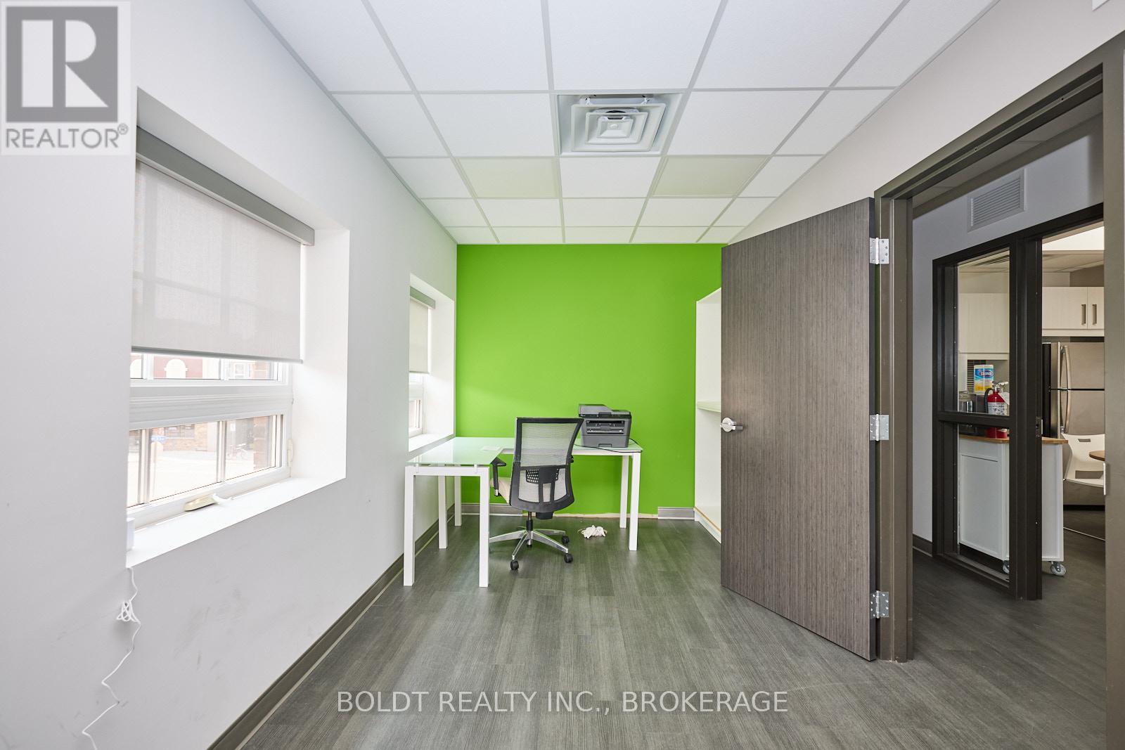 2 Front Street N, Thorold, Ontario  L2V 1X4 - Photo 17 - X12832384