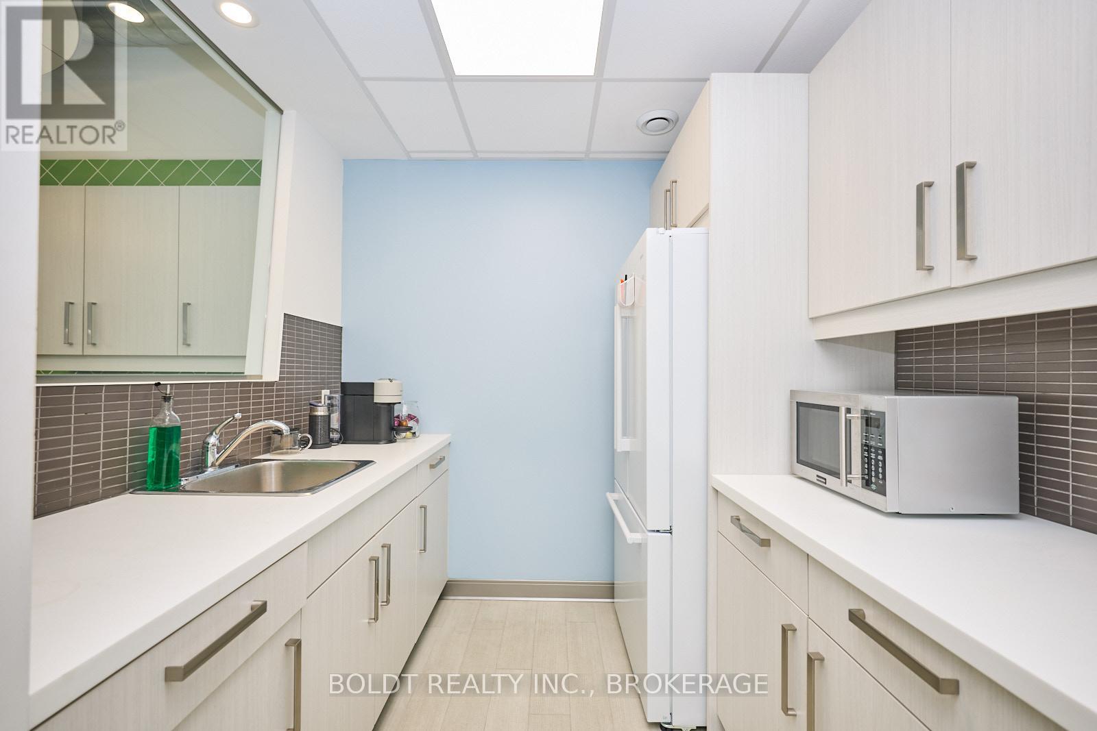 2 Front Street N, Thorold, Ontario  L2V 1X4 - Photo 29 - X12832384