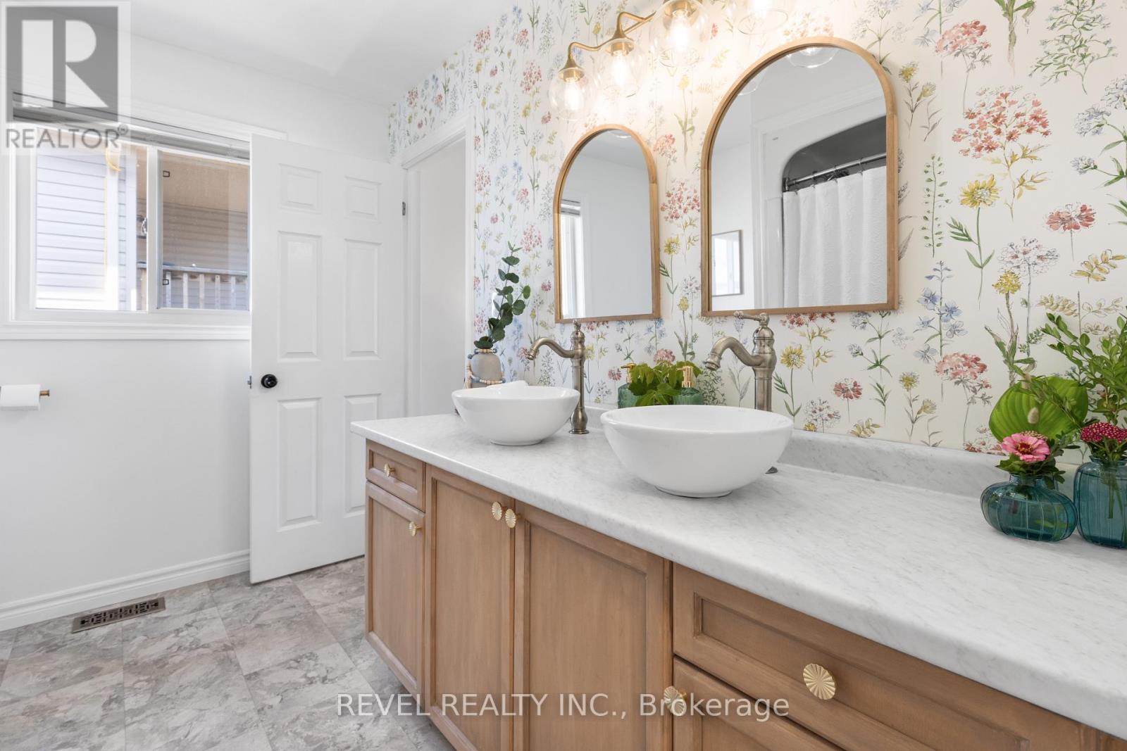 39 Springdale Drive, Kawartha Lakes, Ontario  K9V 0J4 - Photo 21 - X12832372