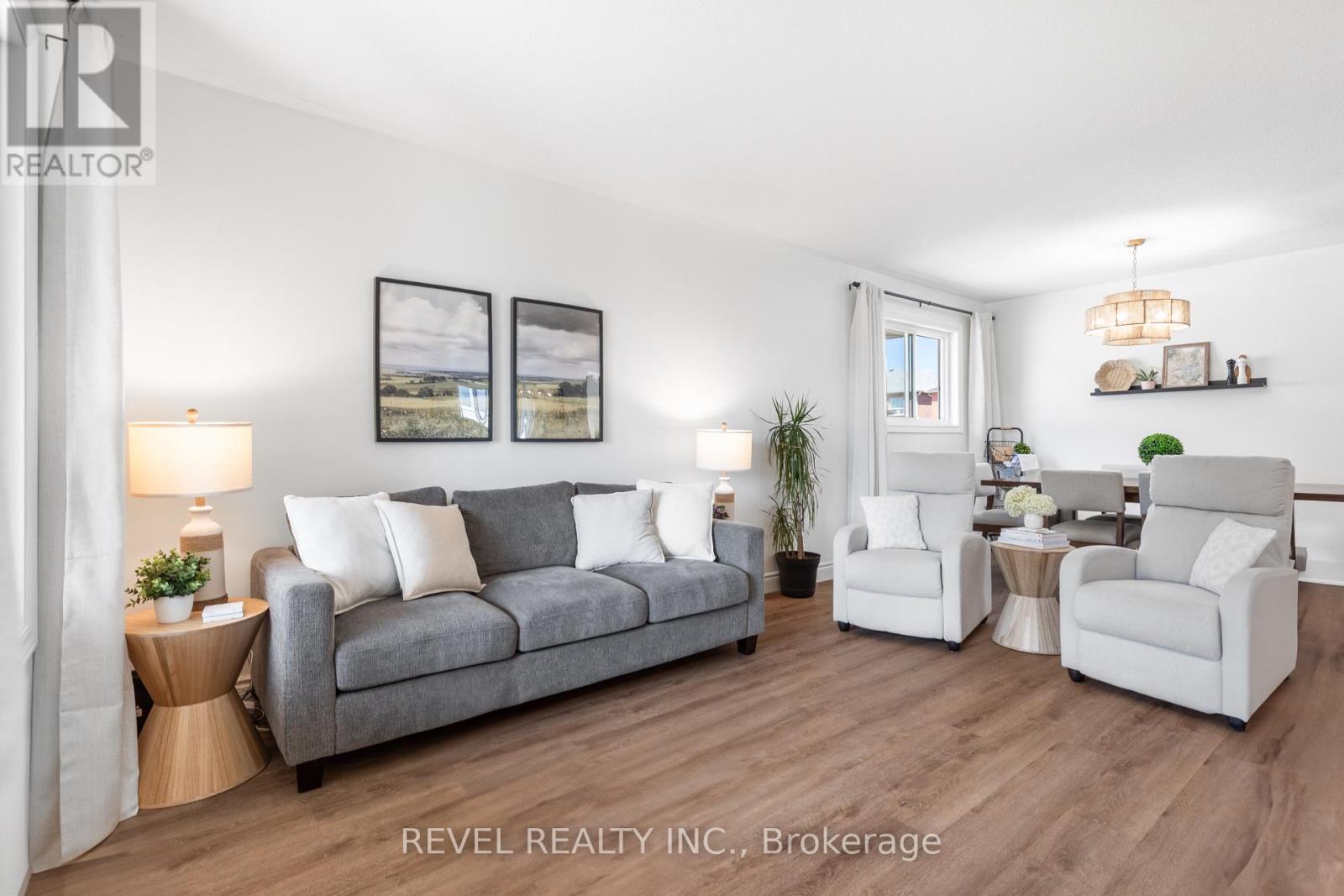 39 Springdale Drive, Kawartha Lakes, Ontario  K9V 0J4 - Photo 5 - X12832372