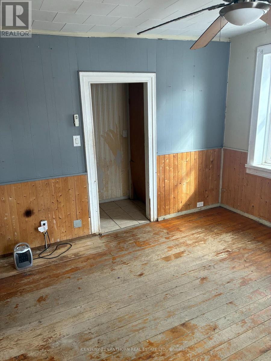 188 Dundas Street W, Quinte West, Ontario  K8V 3R2 - Photo 12 - X12832388