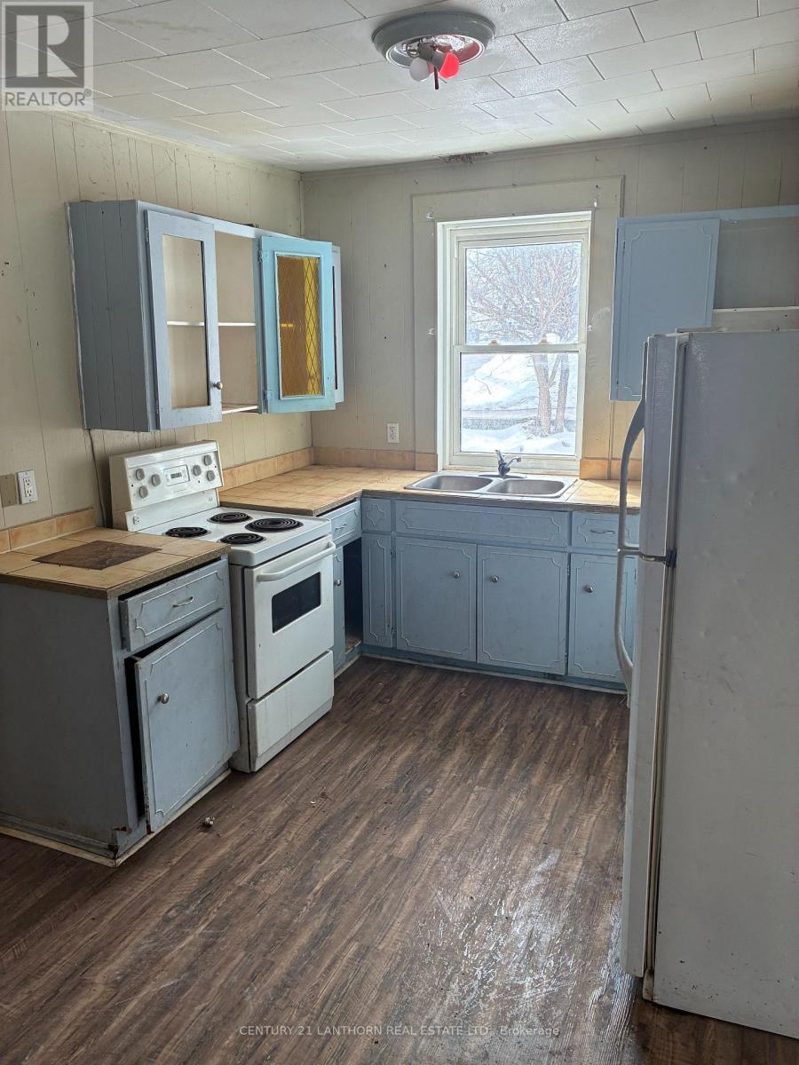 188 Dundas Street W, Quinte West, Ontario  K8V 3R2 - Photo 9 - X12832388