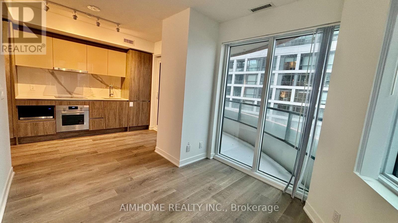 915 - 180 Front Street E, Toronto, Ontario  M5A 0A9 - Photo 10 - C12832276