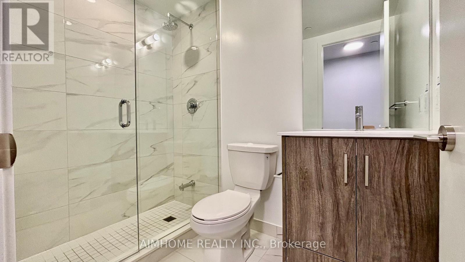 915 - 180 Front Street E, Toronto, Ontario  M5A 0A9 - Photo 16 - C12832276