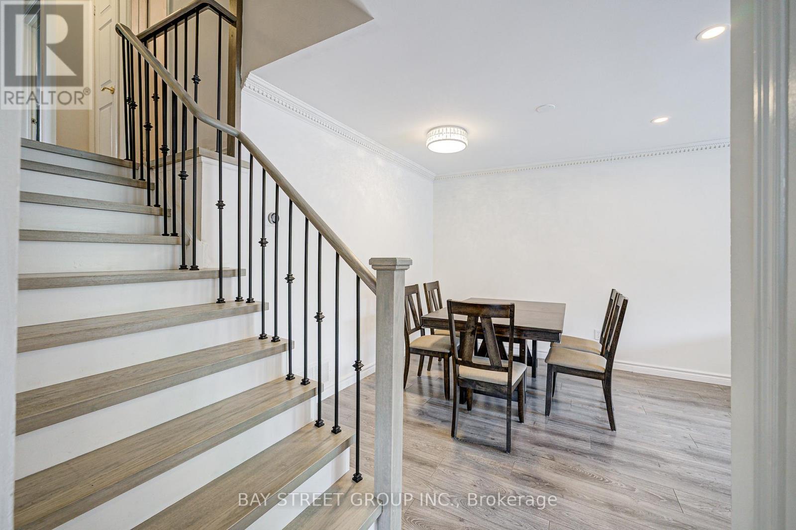 64 Rakewood Crescent, Toronto, Ontario  M1V 1M7 - Photo 6 - E12832272