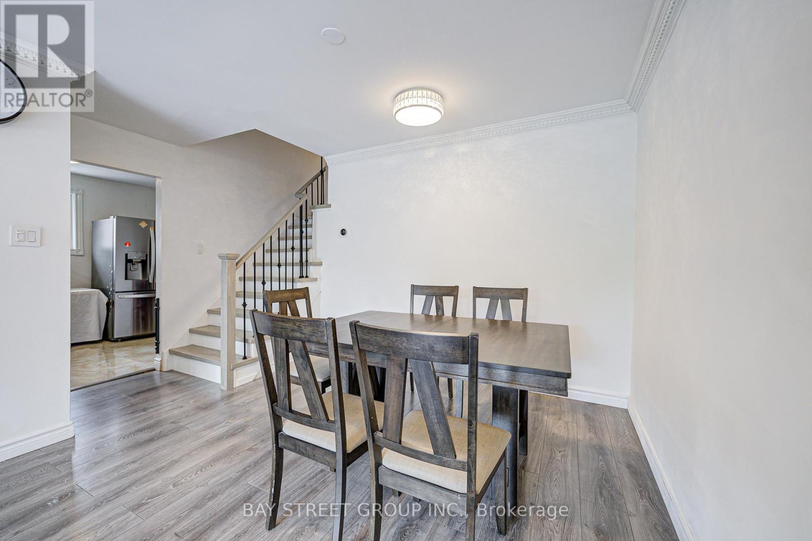 64 Rakewood Crescent, Toronto, Ontario  M1V 1M7 - Photo 9 - E12832272