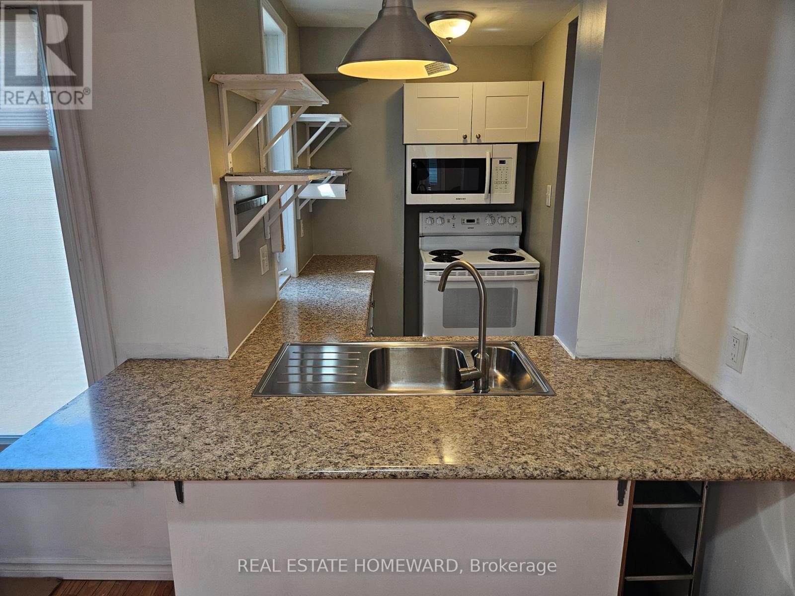 2 - 60 Hamilton Street, Toronto, Ontario  M4M 2C8 - Photo 10 - E12832332