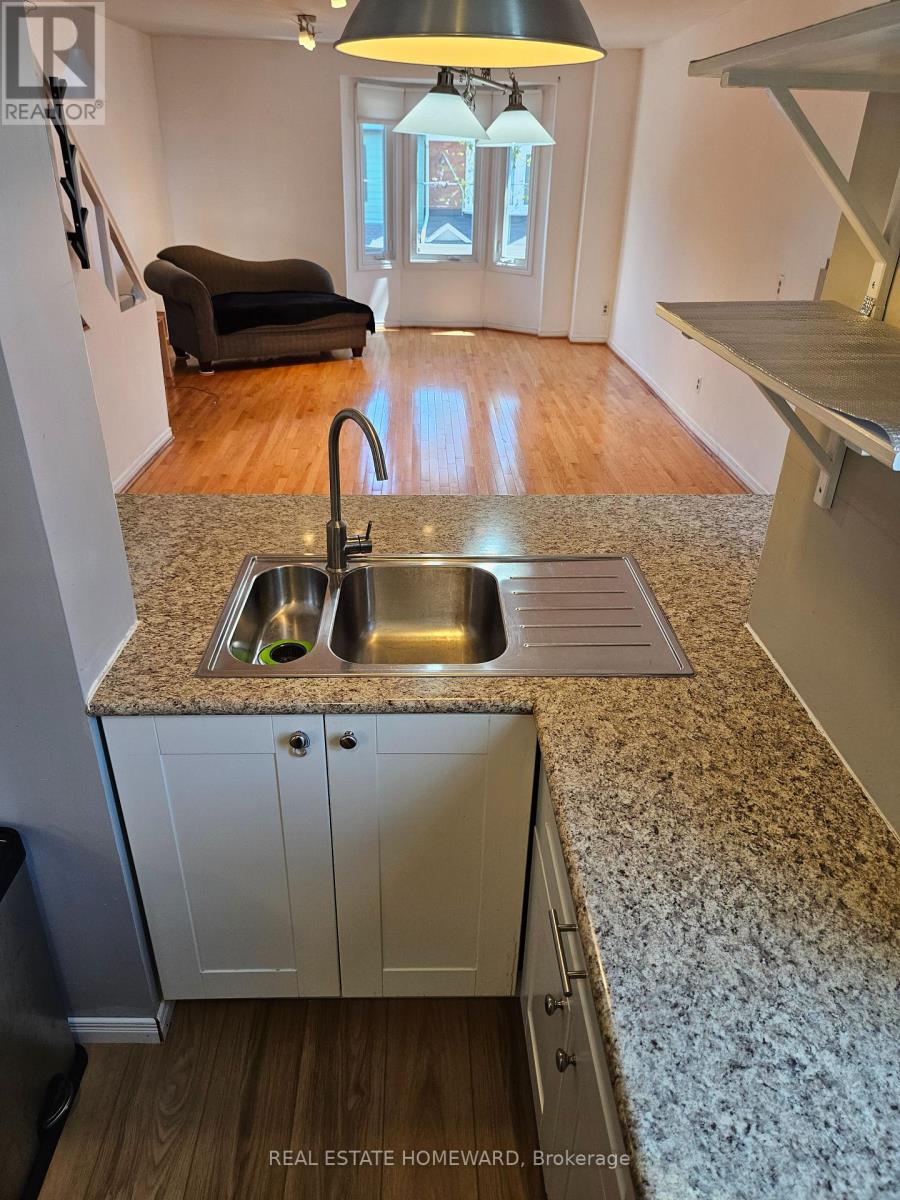 2 - 60 Hamilton Street, Toronto, Ontario  M4M 2C8 - Photo 13 - E12832332