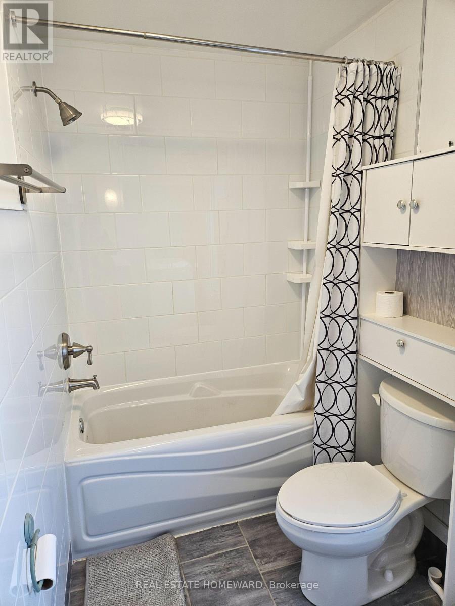 2 - 60 Hamilton Street, Toronto, Ontario  M4M 2C8 - Photo 18 - E12832332