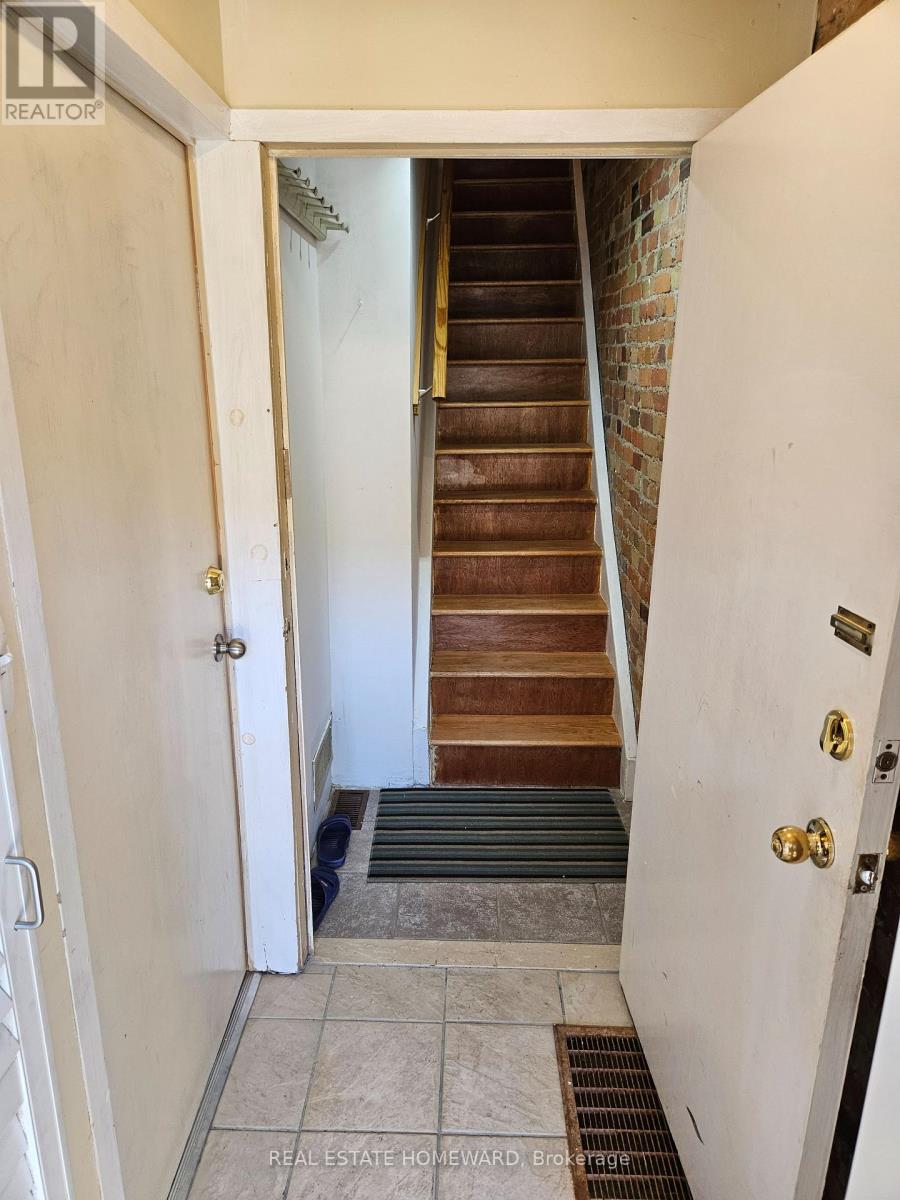 2 - 60 Hamilton Street, Toronto, Ontario  M4M 2C8 - Photo 4 - E12832332