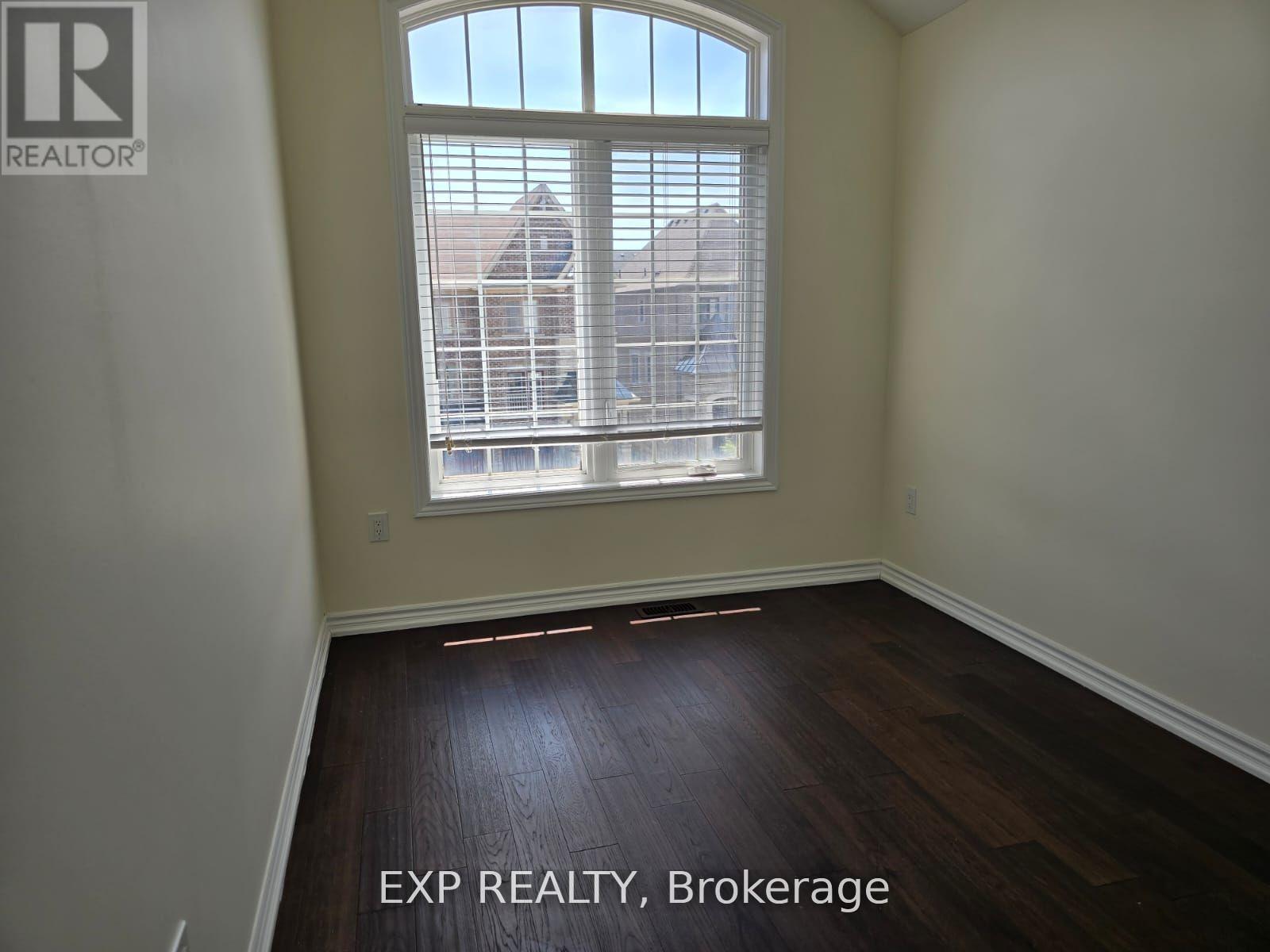 50 Farooq Boulevard N, Vaughan, Ontario  L4H 4P3 - Photo 23 - N12832270