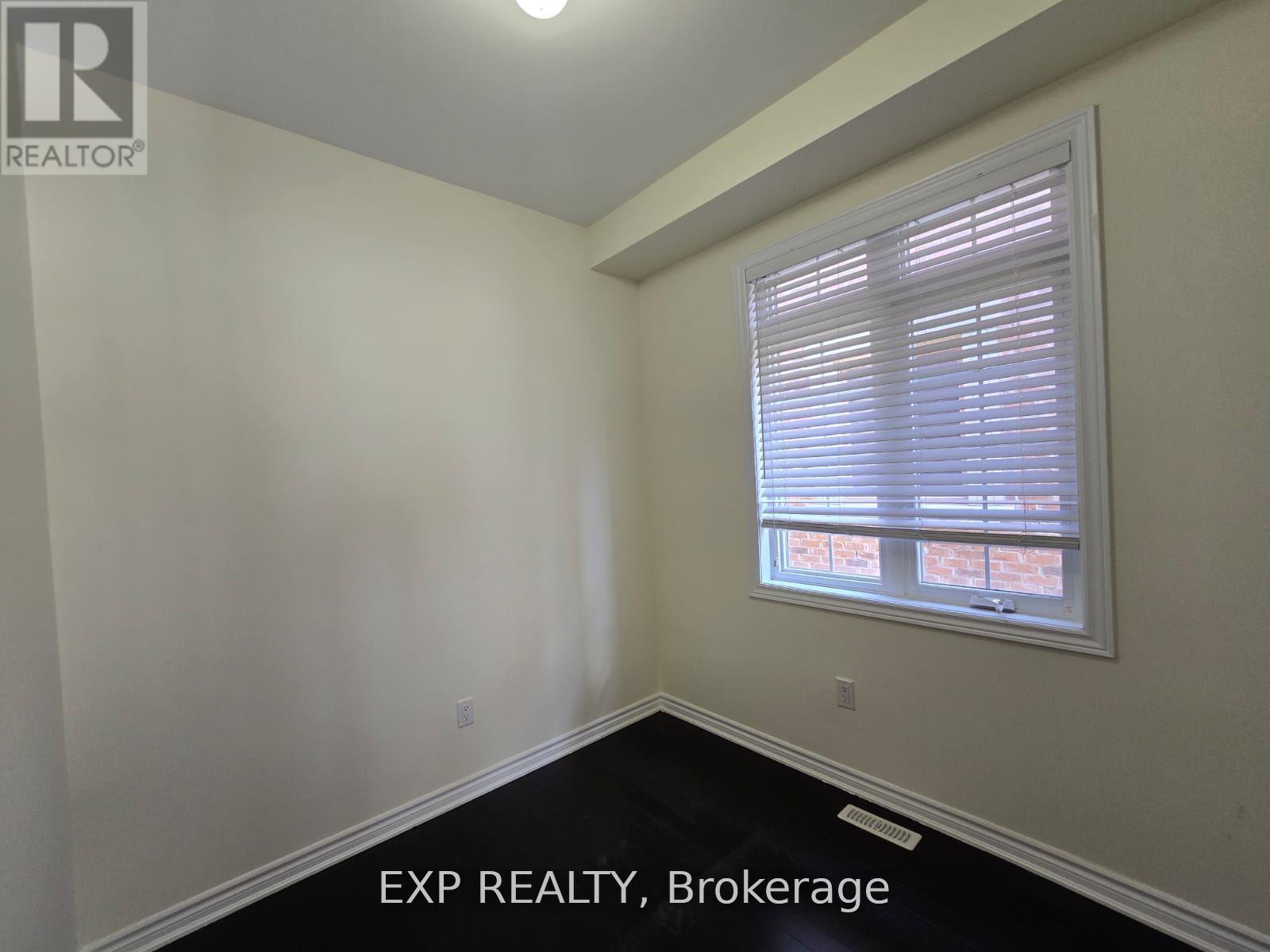 50 Farooq Boulevard N, Vaughan, Ontario  L4H 4P3 - Photo 24 - N12832270