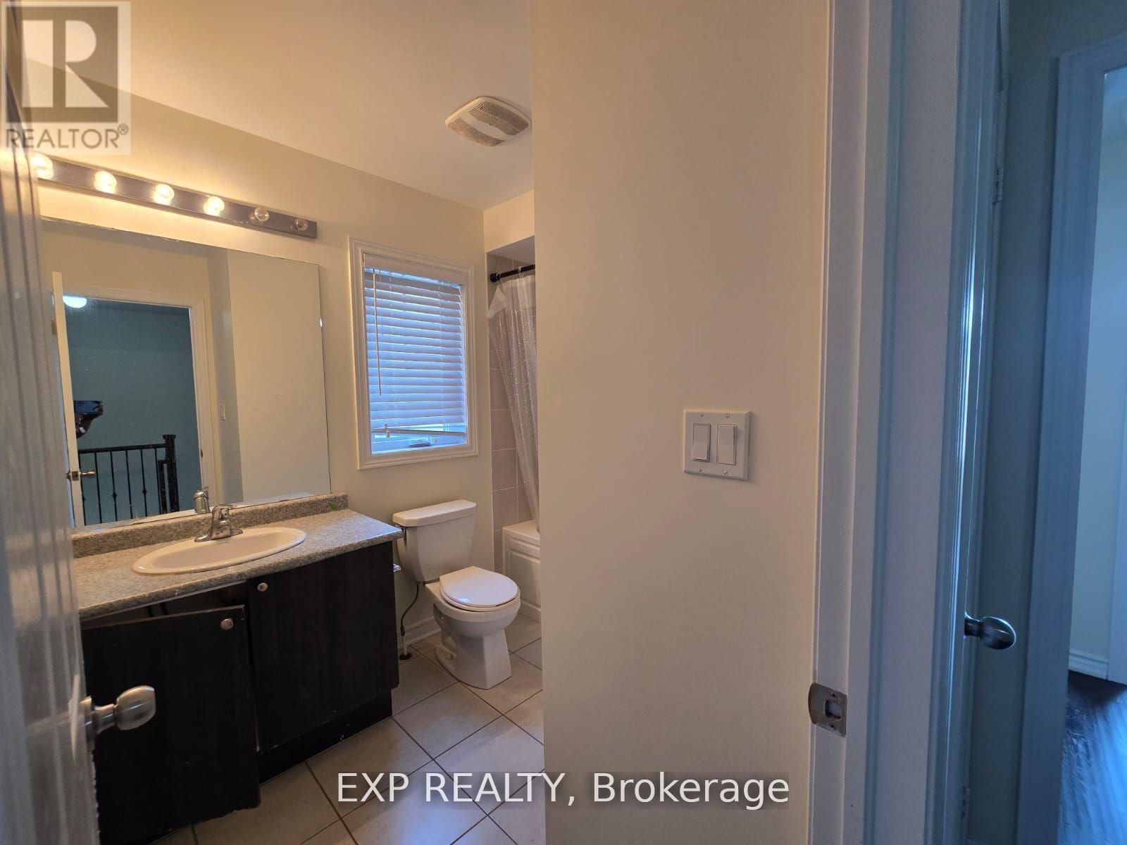 50 Farooq Boulevard N, Vaughan, Ontario  L4H 4P3 - Photo 31 - N12832270