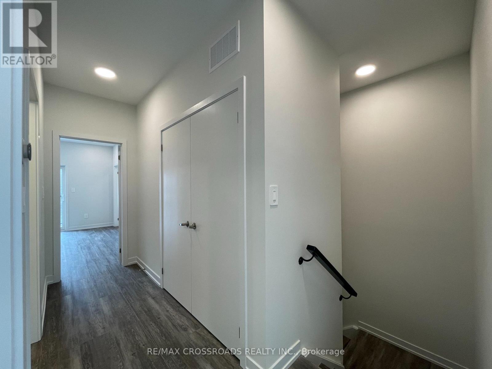 23 Mermot Lane, Richmond Hill, Ontario  L4B 0J5 - Photo 18 - N12832284