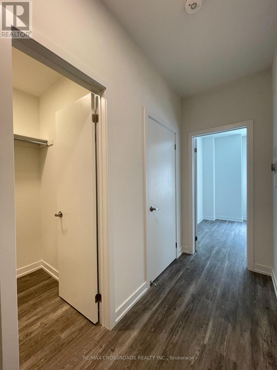 23 Mermot Lane, Richmond Hill, Ontario  L4B 0J5 - Photo 6 - N12832284