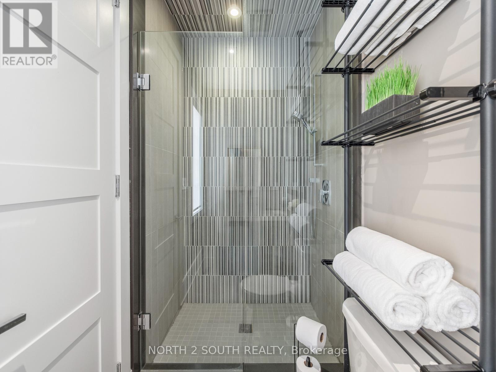 36 Kylemount Court, Vaughan, Ontario  L4J 0J4 - Photo 33 - N12832310