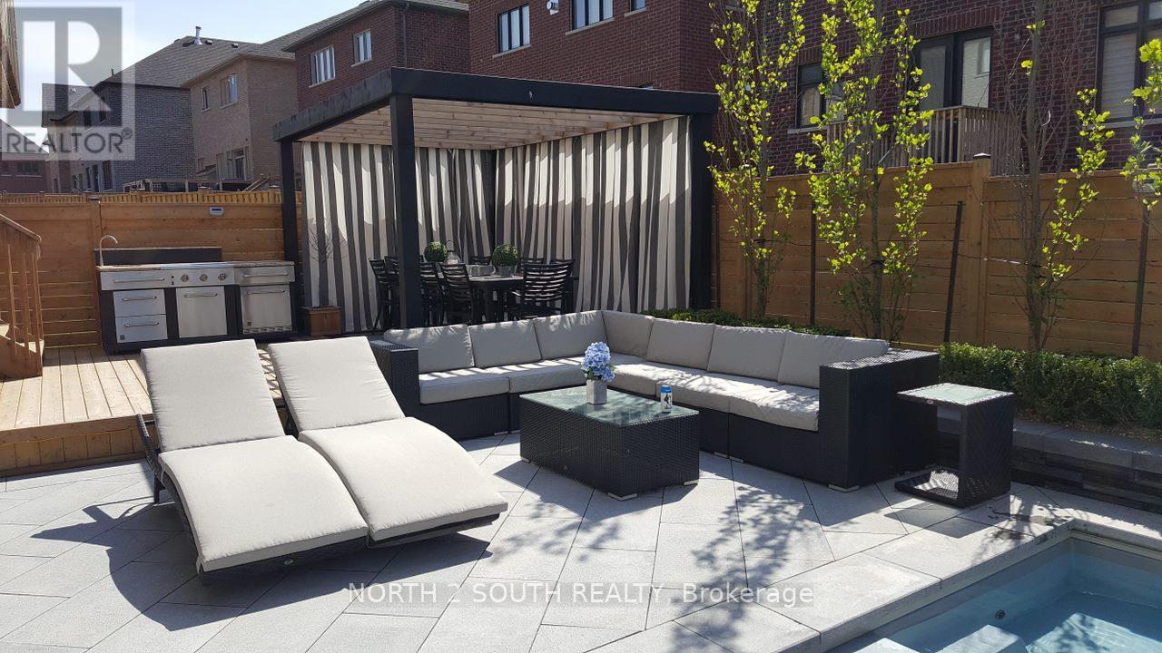 36 Kylemount Court, Vaughan, Ontario  L4J 0J4 - Photo 48 - N12832310