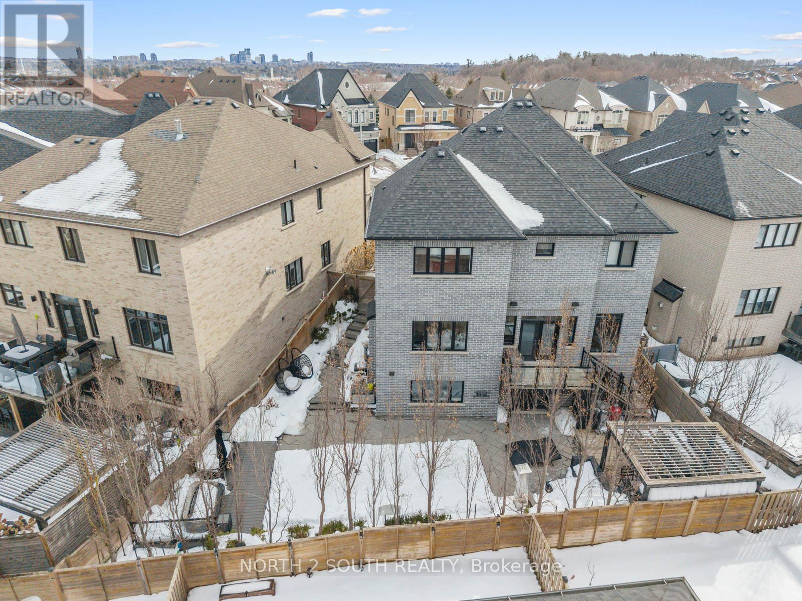 36 Kylemount Court, Vaughan, Ontario  L4J 0J4 - Photo 50 - N12832310