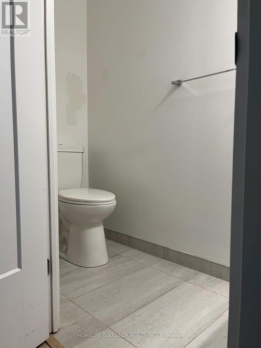 1501 - 38 Gandhi Lane, Markham, Ontario  L3T 0G9 - Photo 4 - N12832344