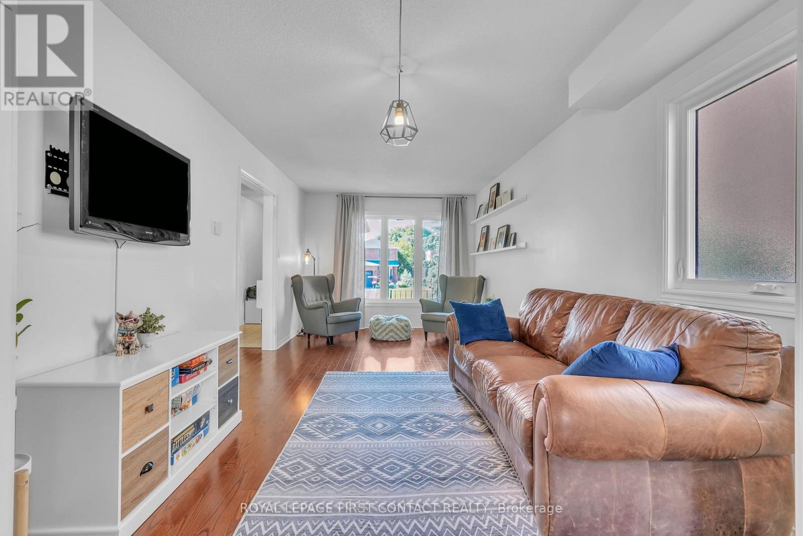 195 Billings Crescent, Newmarket, Ontario  L3Y 7Y5 - Photo 10 - N12832346