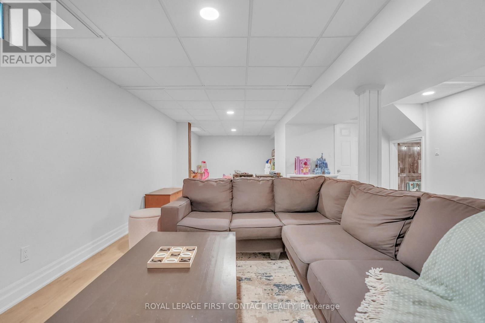 195 Billings Crescent, Newmarket, Ontario  L3Y 7Y5 - Photo 32 - N12832346