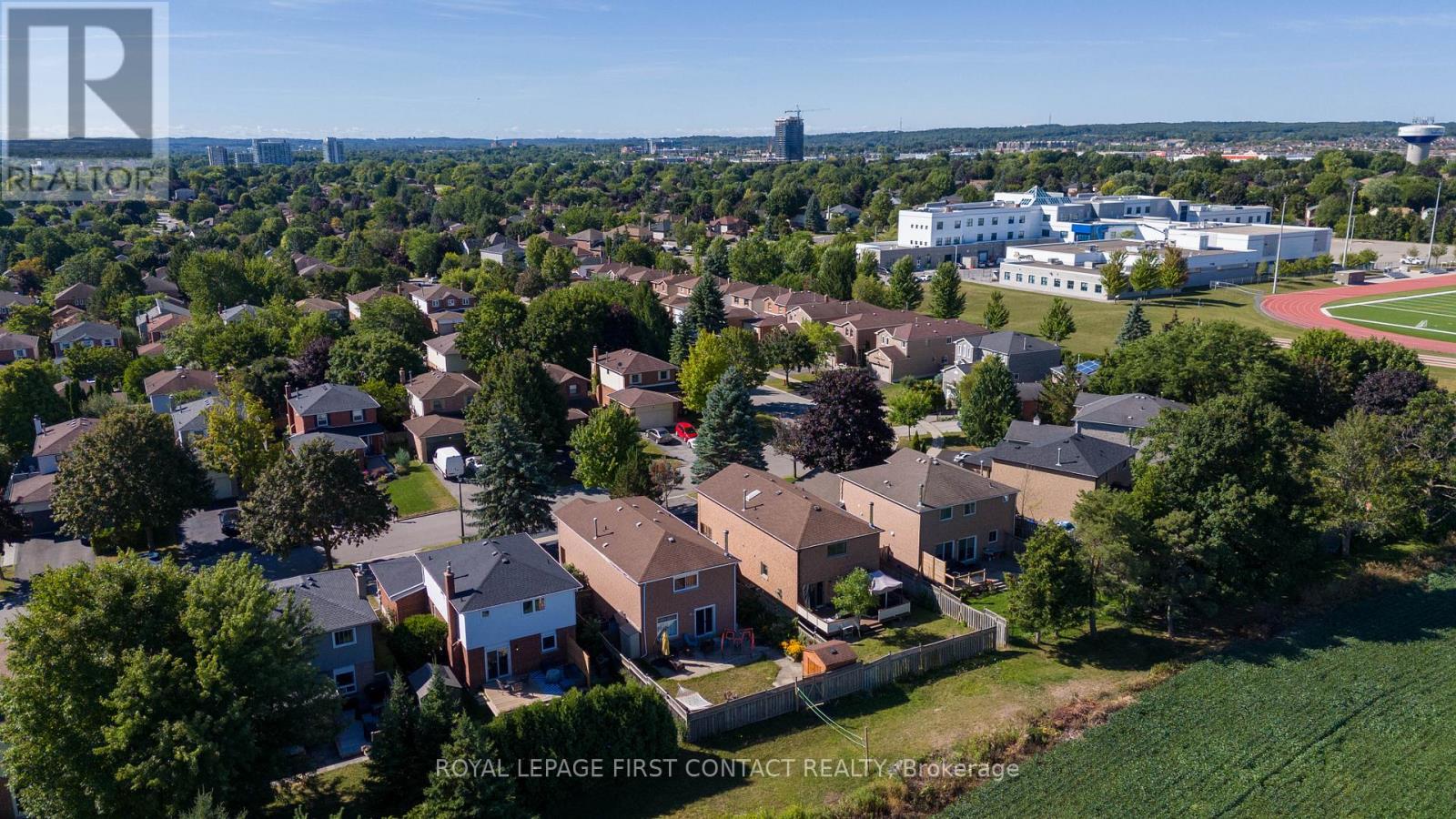 195 Billings Crescent, Newmarket, Ontario  L3Y 7Y5 - Photo 38 - N12832346