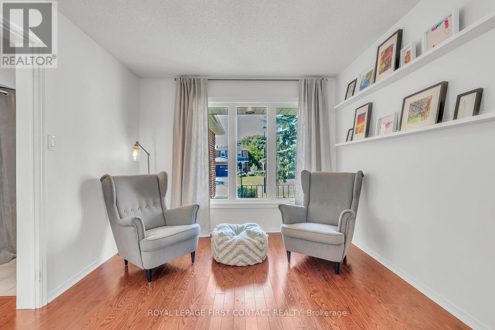 195 Billings Crescent, Newmarket, Ontario  L3Y 7Y5 - Photo 6 - N12832346