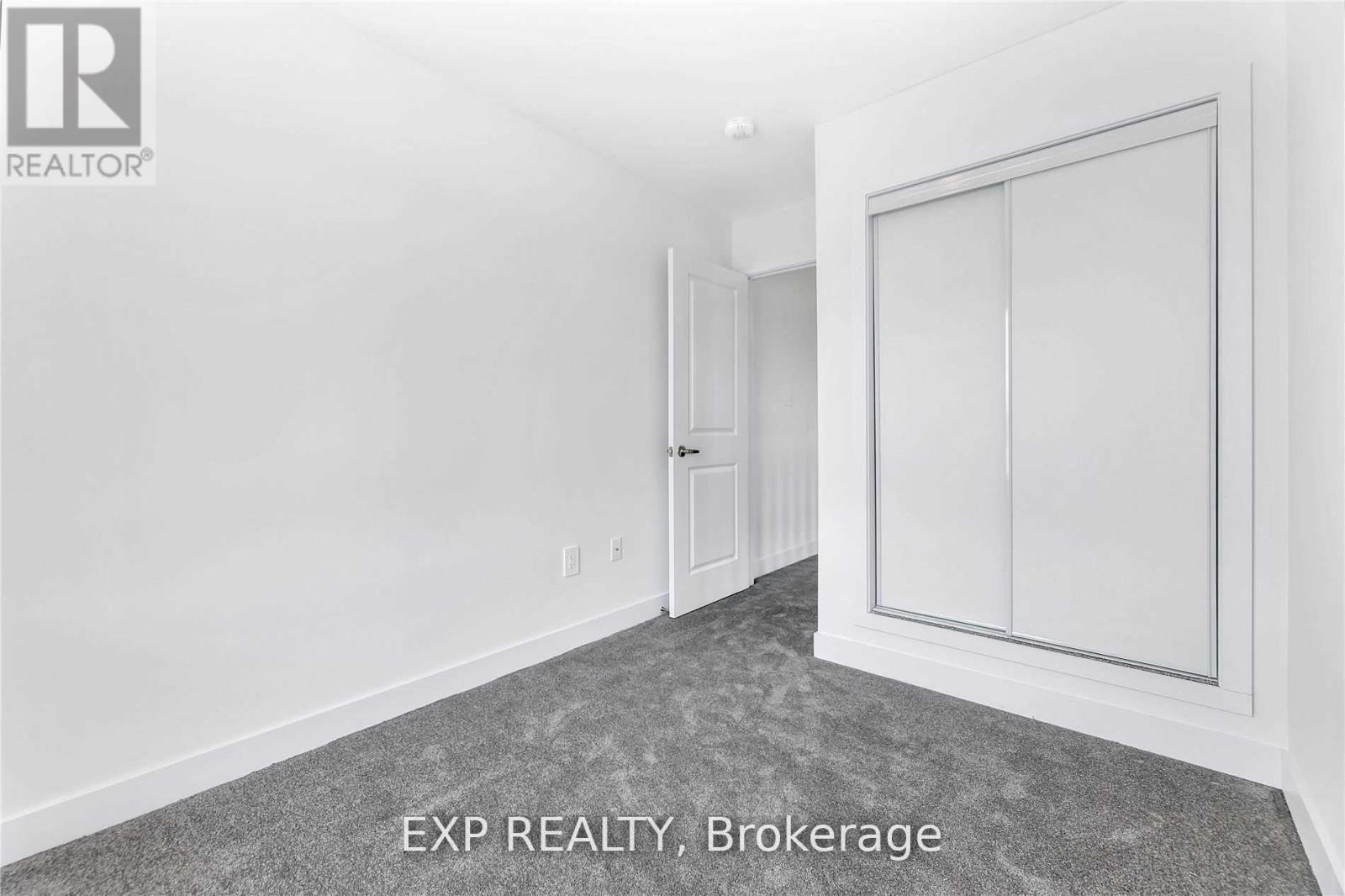 11 Evergreen Terrace, Barrie (Painswick South), Ontario  L9J 0M6 - Photo 10 - S12832258