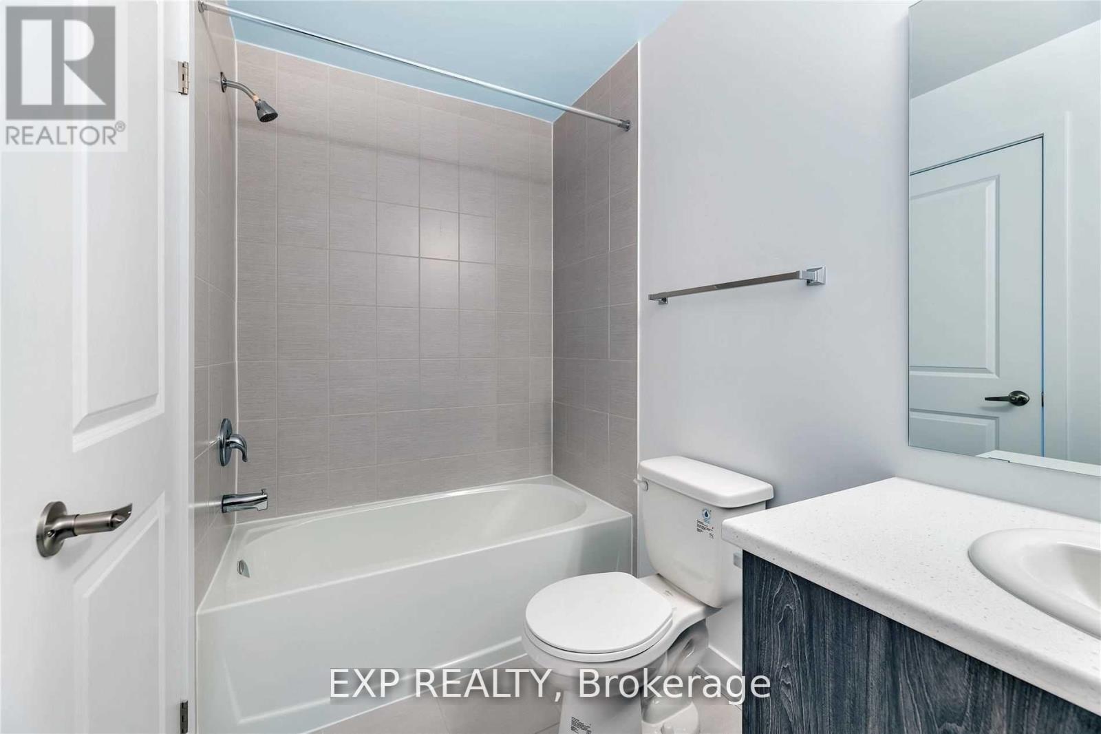 11 Evergreen Terrace, Barrie (Painswick South), Ontario  L9J 0M6 - Photo 15 - S12832258