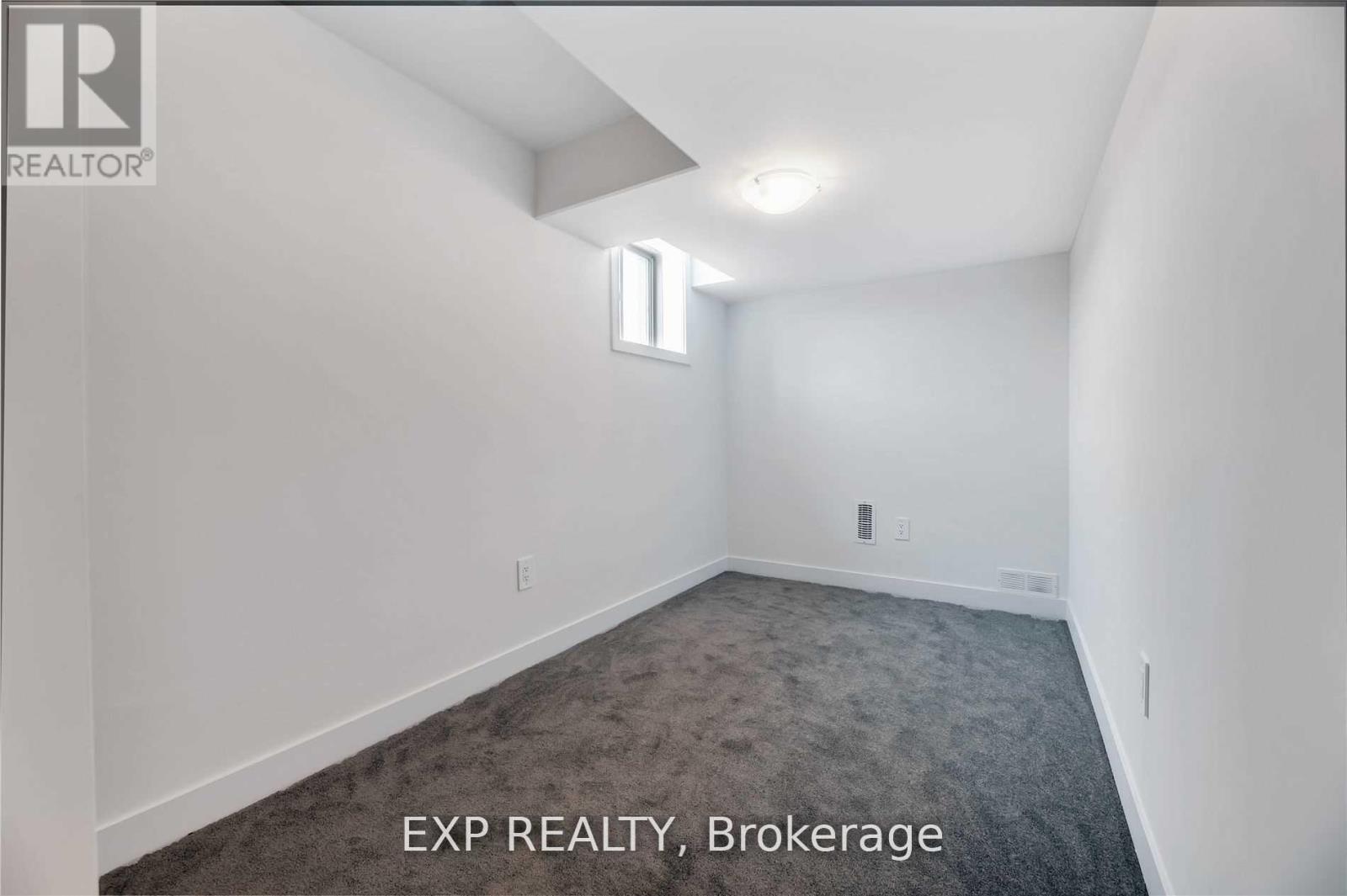 11 Evergreen Terrace, Barrie (Painswick South), Ontario  L9J 0M6 - Photo 23 - S12832258