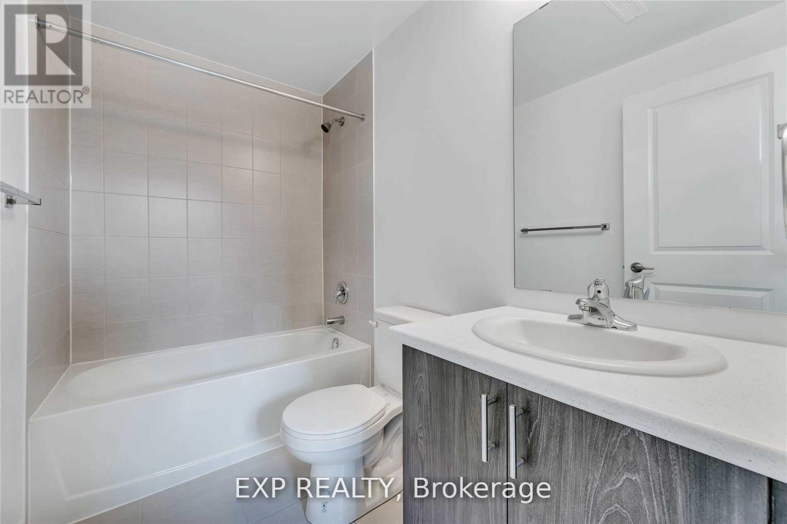 11 Evergreen Terrace, Barrie (Painswick South), Ontario  L9J 0M6 - Photo 24 - S12832258