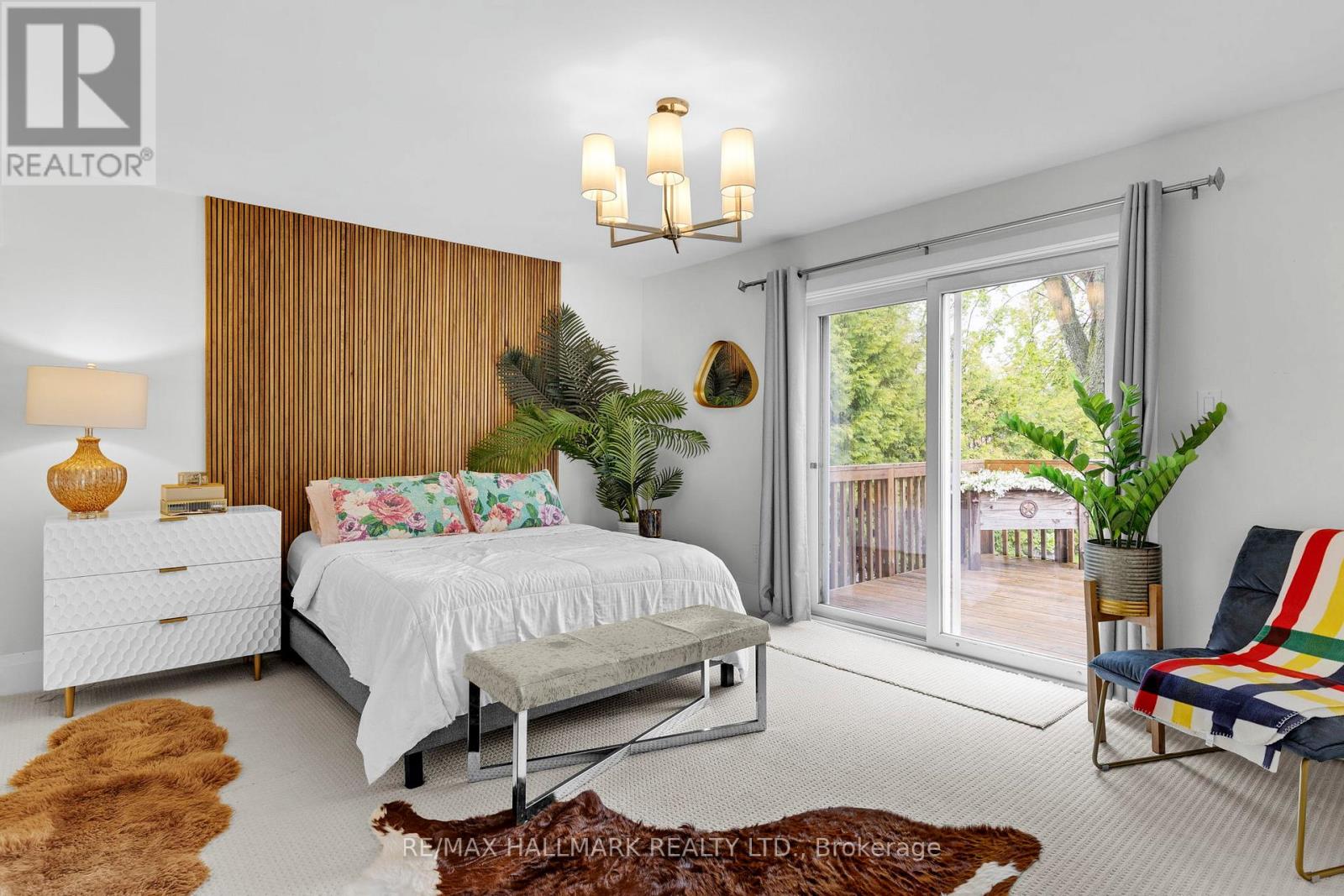 95 Lake Avenue, Ramara (Brechin), Ontario  L0K 1B0 - Photo 23 - S12832324