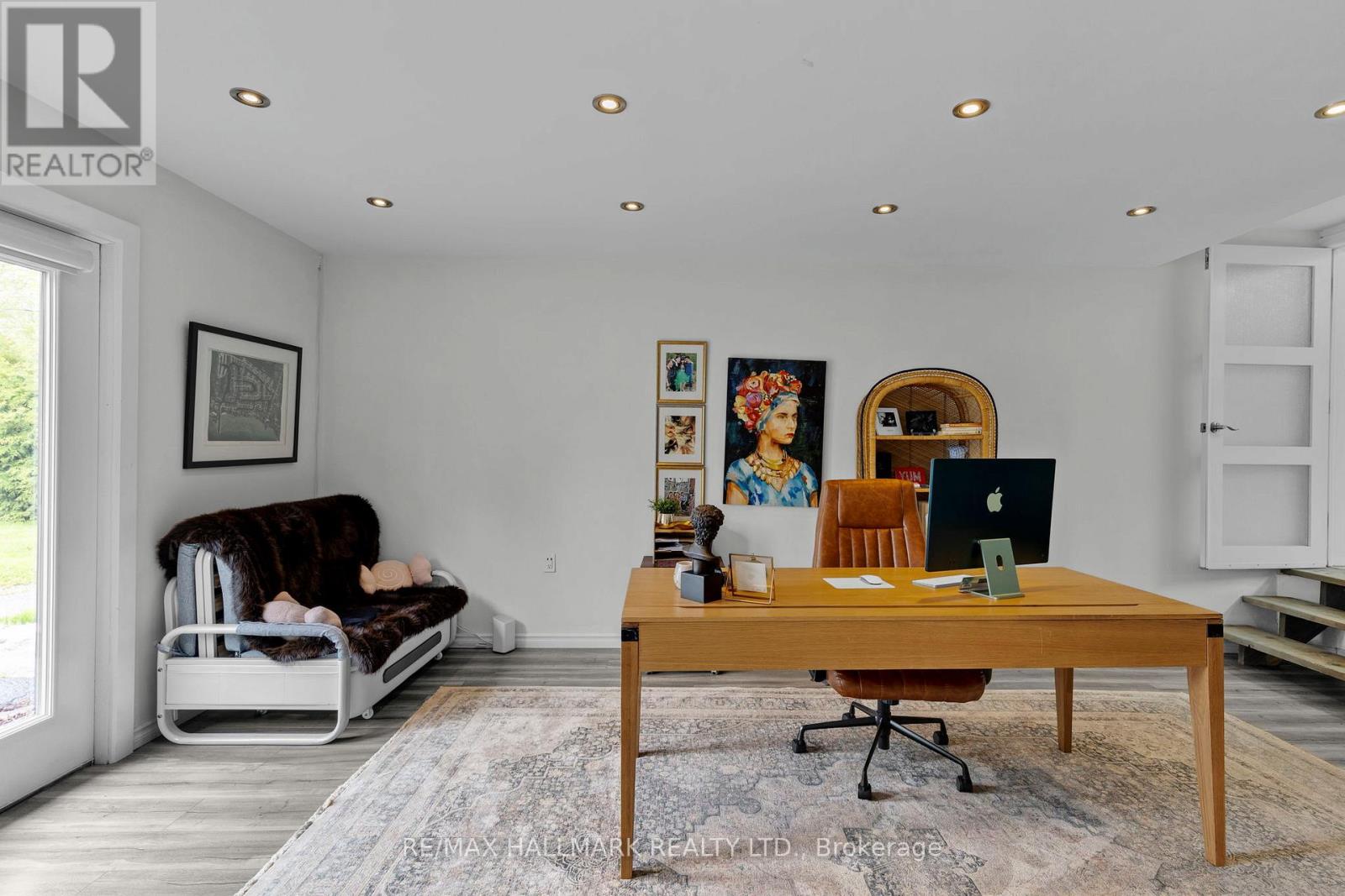 95 Lake Avenue, Ramara (Brechin), Ontario  L0K 1B0 - Photo 5 - S12832324