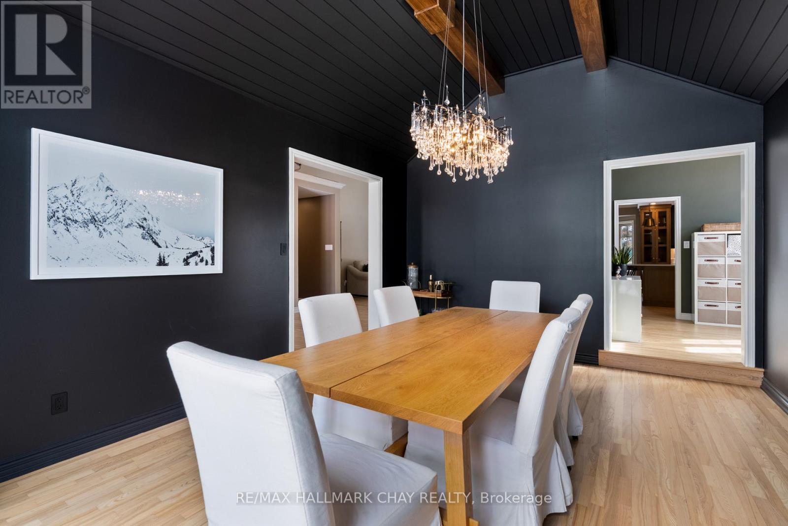 32 Forest Hill Drive, Springwater (Midhurst), Ontario  L0L 1X0 - Photo 16 - S12832380