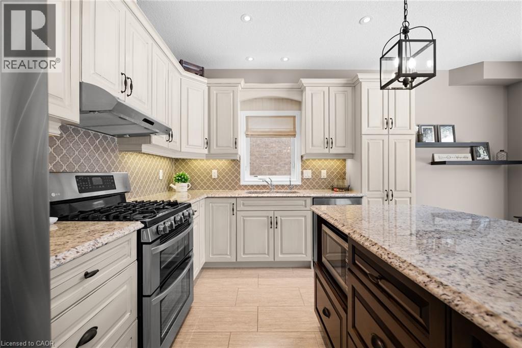 634 Sundew Drive, Waterloo, Ontario  N2V 0C1 - Photo 12 - 40807949