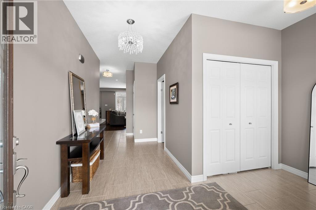 634 Sundew Drive, Waterloo, Ontario  N2V 0C1 - Photo 6 - 40807949