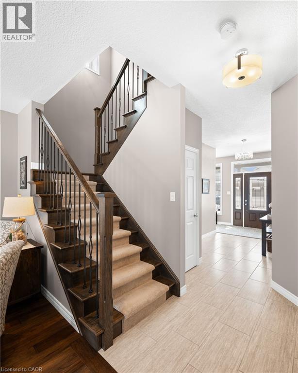 634 Sundew Drive, Waterloo, Ontario  N2V 0C1 - Photo 7 - 40807949