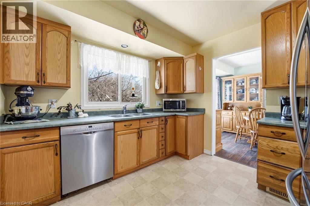 69 Second Street, Elmira, Ontario  N3B 1H6 - Photo 9 - 40805323