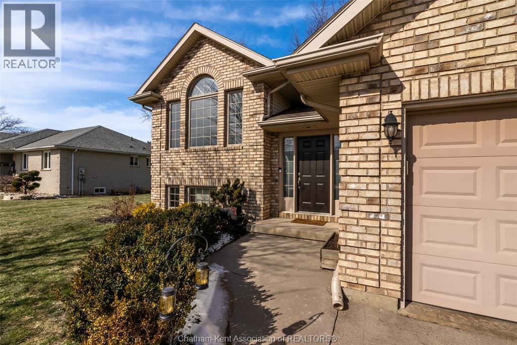 22 Myrtle Street, Ridgetown, Ontario  N0P 2C0 - Photo 36 - 25024544